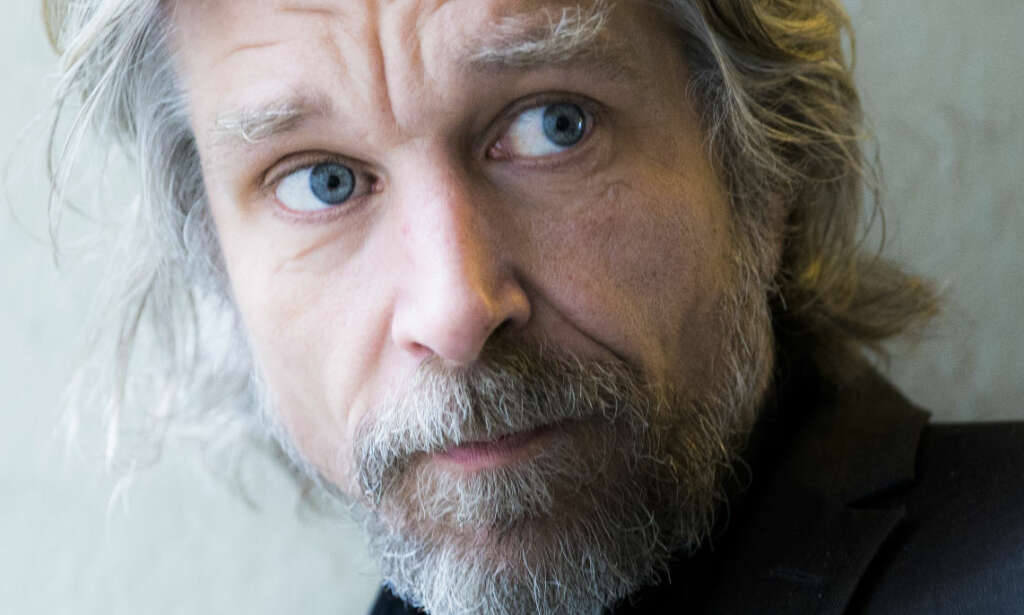 Linda Boström Knausgård: – Du vet sikkert at jeg og Karl Ove skal skilles?