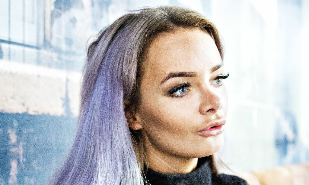 To menn bøtelagt for å ha delt intimt bilde av Sophie Elise