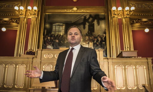 Kontrollkomiteen retter kraftig skyts mot Thommessen: - Det er det mest alvorlige jeg har hørt om siden krigen