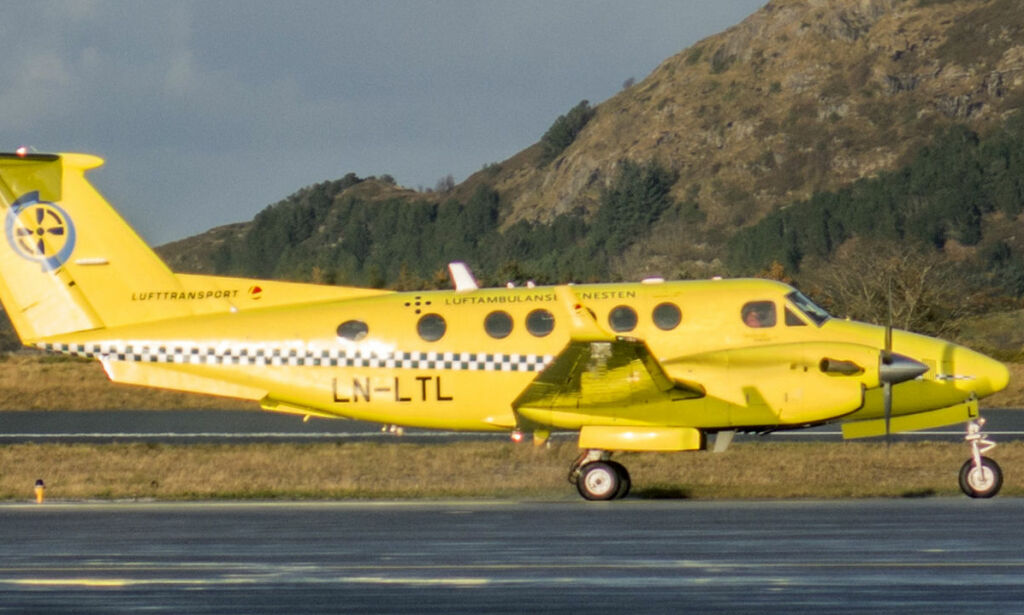 Ambulansefly satt på bakken etter brudd i forhandlinger