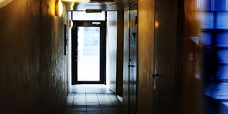 Politiet slo til mot 17-åringen og storebrorens leilighet: - Det var 15-20 politifolk