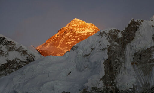 Fire personer døde på Mount Everest i helgen
