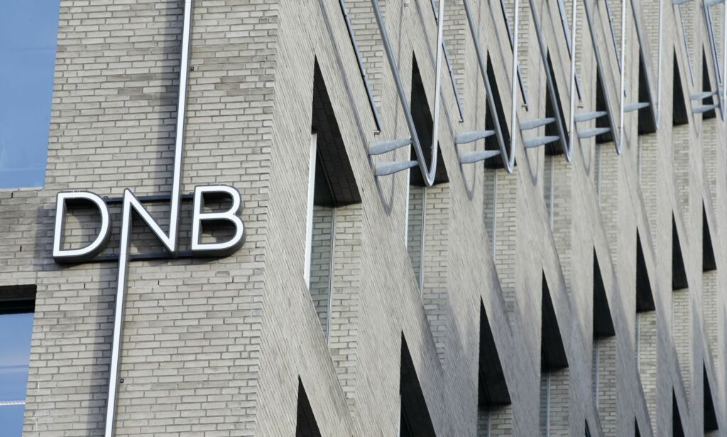 DNBs nettsider er nede, igjen: - Vi kan ikke gjøre annet enn å beklage