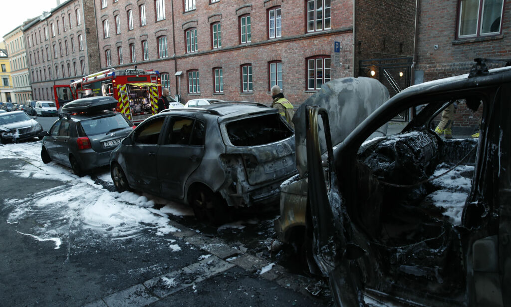 Trolig er 11 biler påtent i Oslo de siste dagene: Politiet setter nå inn tiltak