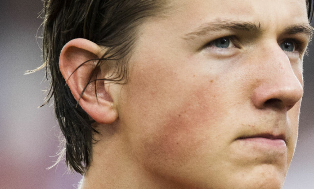 Lagerbäck om Sevilla-interessen for Sander Berge (19): - Jeg ville reist, det er en fantastisk by i alle fall