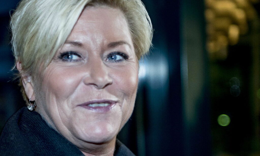 Ofrene ligger strødd i veikanten etter Siv Jensens villmannskjøring i SSB-saken