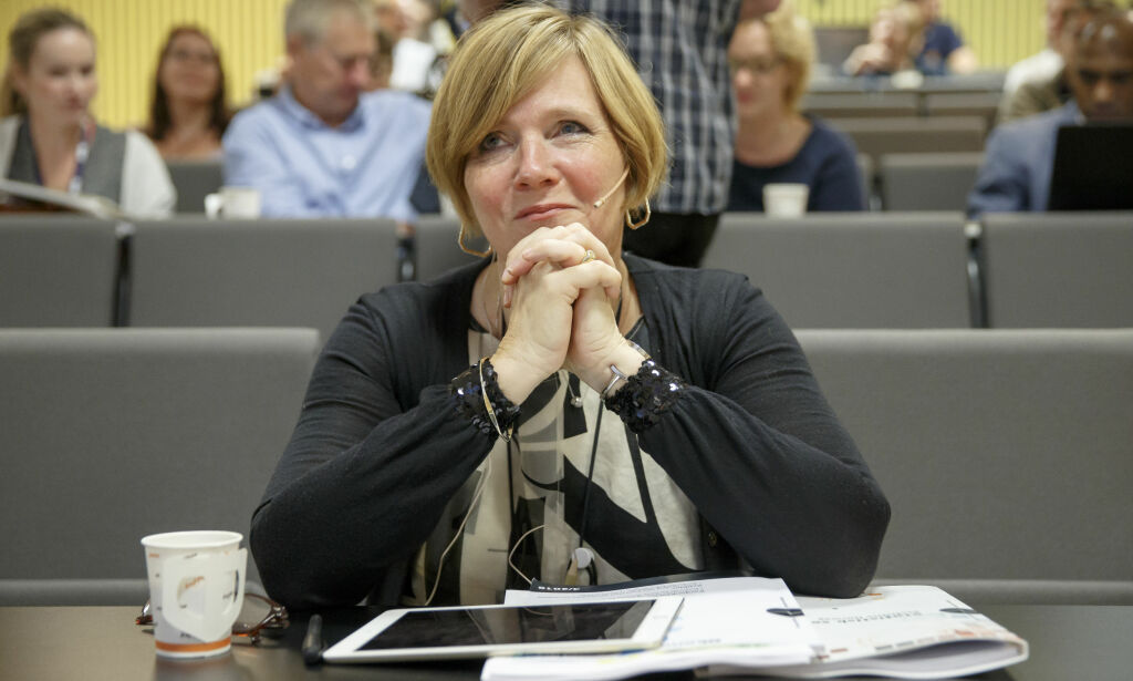 SSB-forsker bak omstridte innvandringstall flyttes mot sin vilje. SSB-direktør kalt inn på teppet