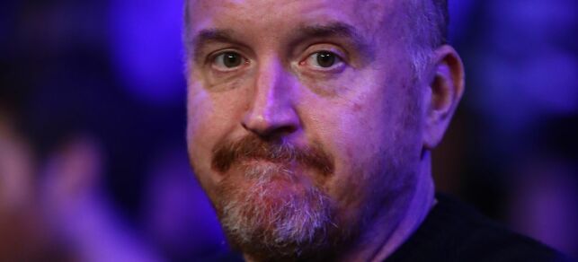 Stjernekomiker Louis C. K. bryter tausheten etter anklager om seksuell trakassering