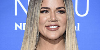 Khloe Kardashian (33) venter barn