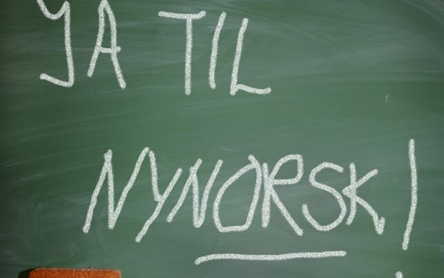 Norsk = bokmål og nynorsk