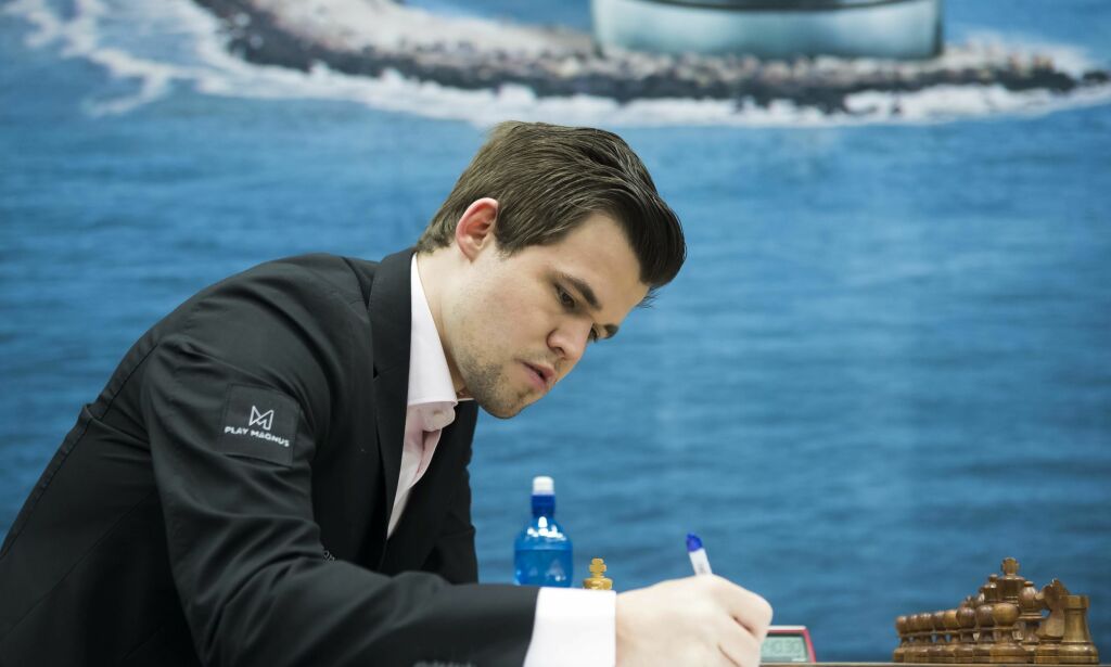 Magnus Carlsen åpnet året med remis
