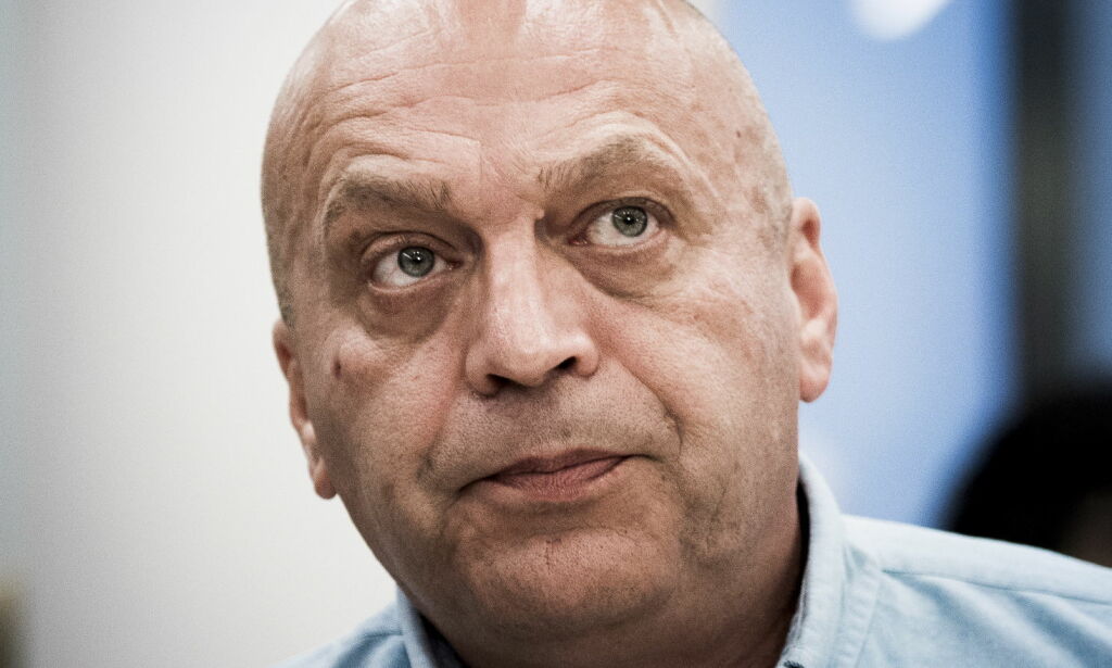 Cappelen ofrer de og dem han mener er nødvendig, for å komme seg unna selv