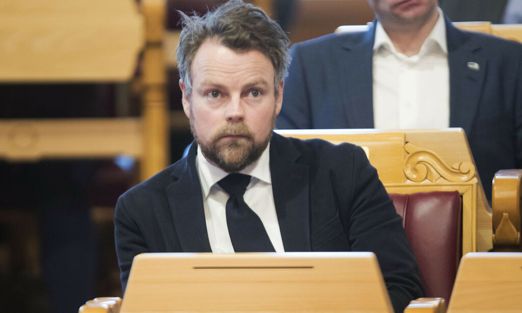 Røe Isaksen bommet på klimamålet - to ganger